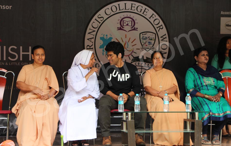 Allu Sirish at St francis Fest10