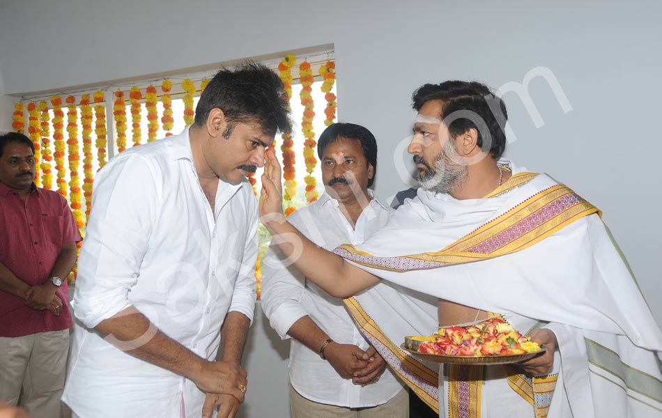 Pawan kalyan new movie opening - Sakshi2