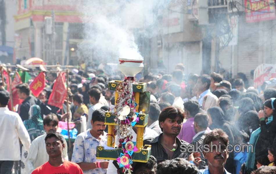 moharram festivel in hyderabad charminar10