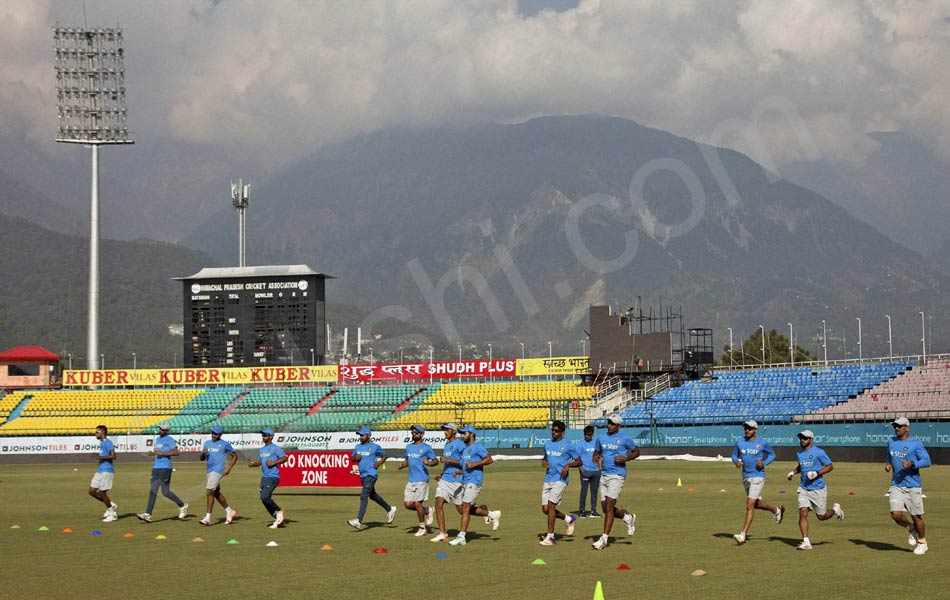 Team India players at a practice session7