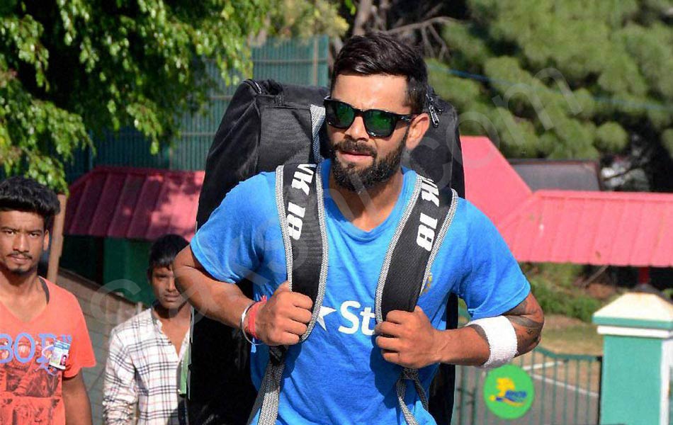 Team India players at a practice session8