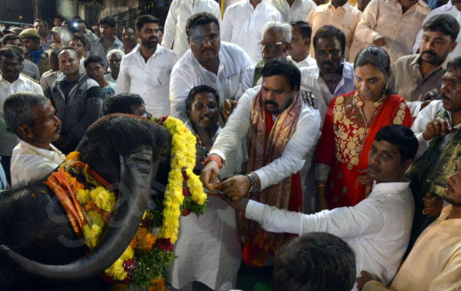 sadar festival in Khairthabad10