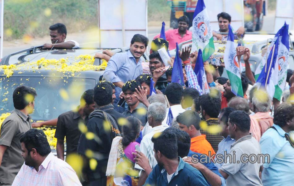 YS Jagan Tour in Chandragirit - Sakshi1