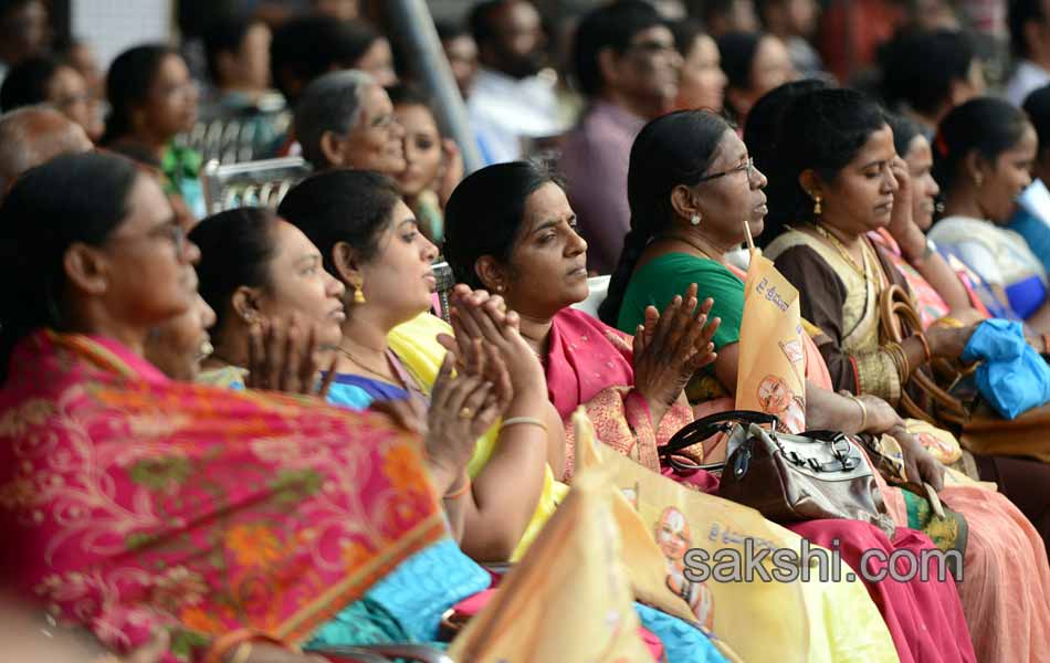 Shri Tridandi Srimannarayana Ramanuja Chinna Jeeyar Swamy sasti sphurti - Sakshi19