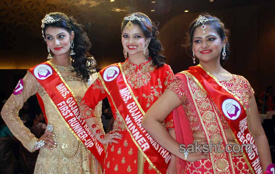 Miss and Mrs Gujarati - Sakshi16