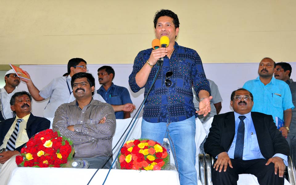 Sachin at Puttamraju kandriga11