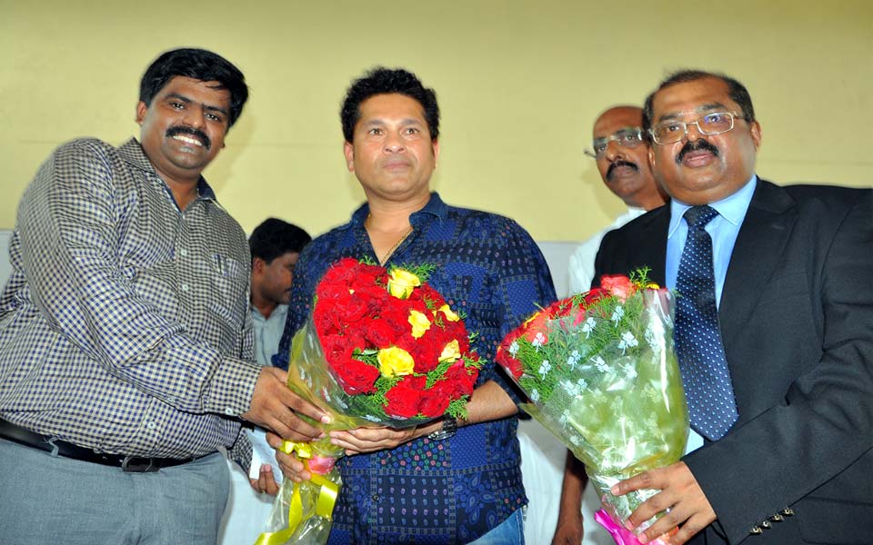 Sachin at Puttamraju kandriga15