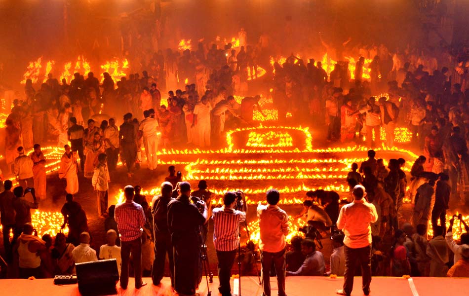 million dipotsavam in srisailam - Sakshi5