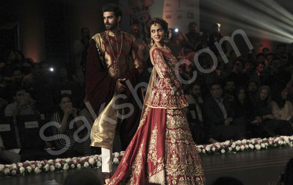 Pakistan Bridal Fashion Week3