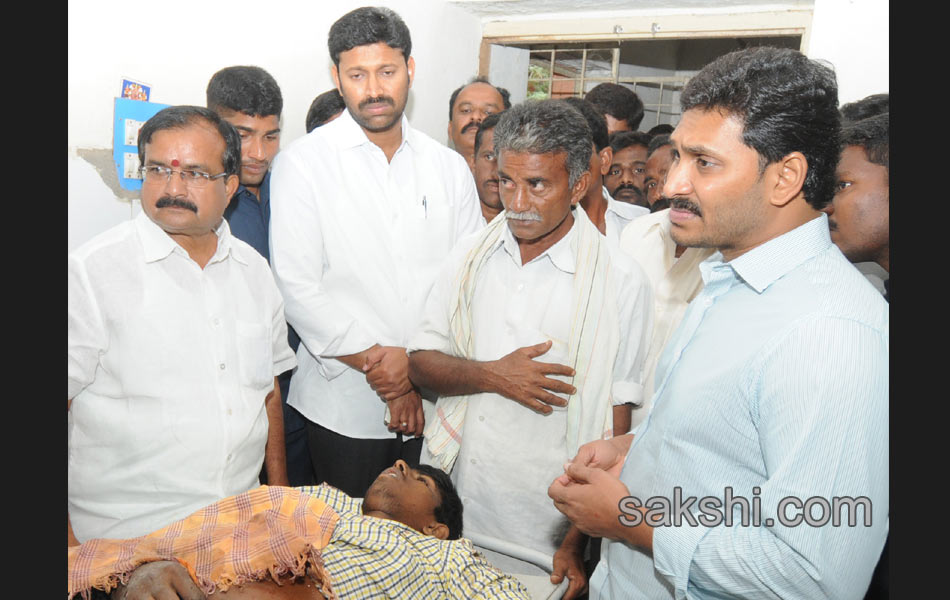 Ys Jagan Tour in Pulivendula - Sakshi5