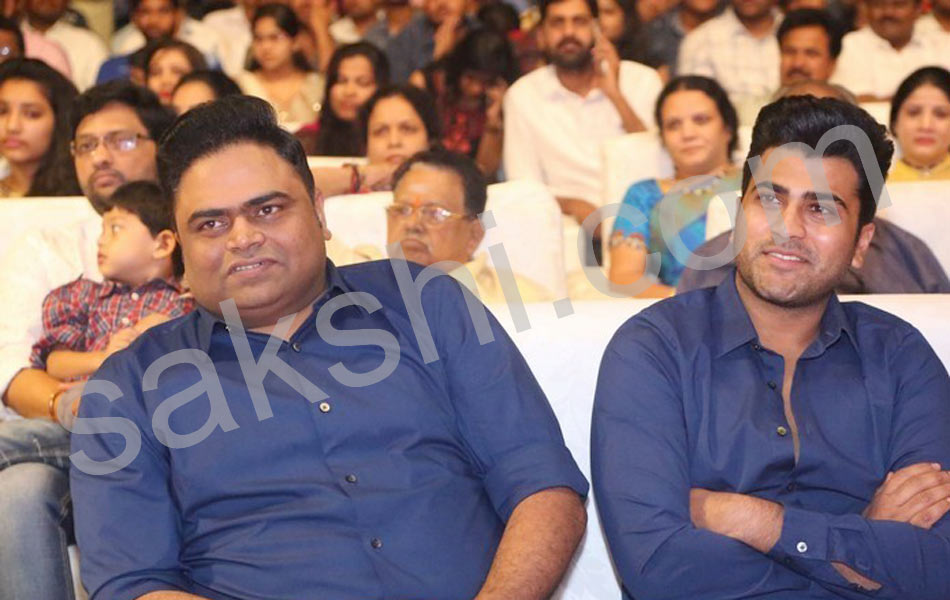 satamanam bhavati Audio launch12