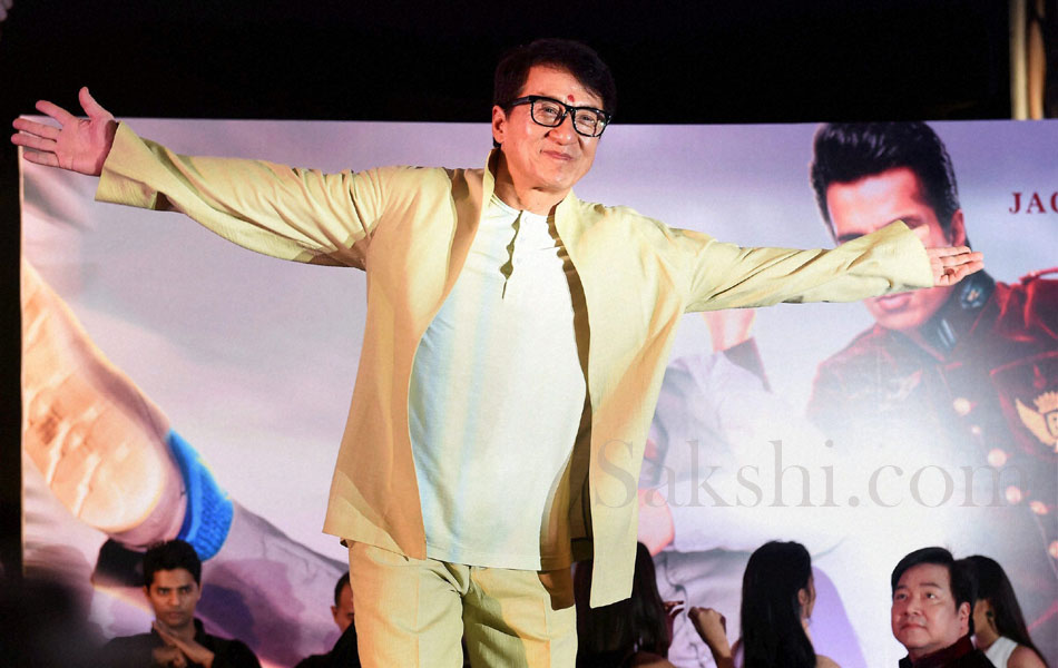 Jackie Chan has landed in Mumbai For Promotion of KungfuYoga8