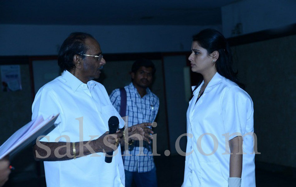 srivalli working stills7