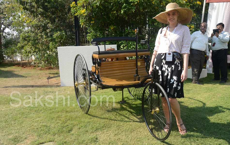 vintage cars show in hyderabad Falaknuma Palace - Sakshi12