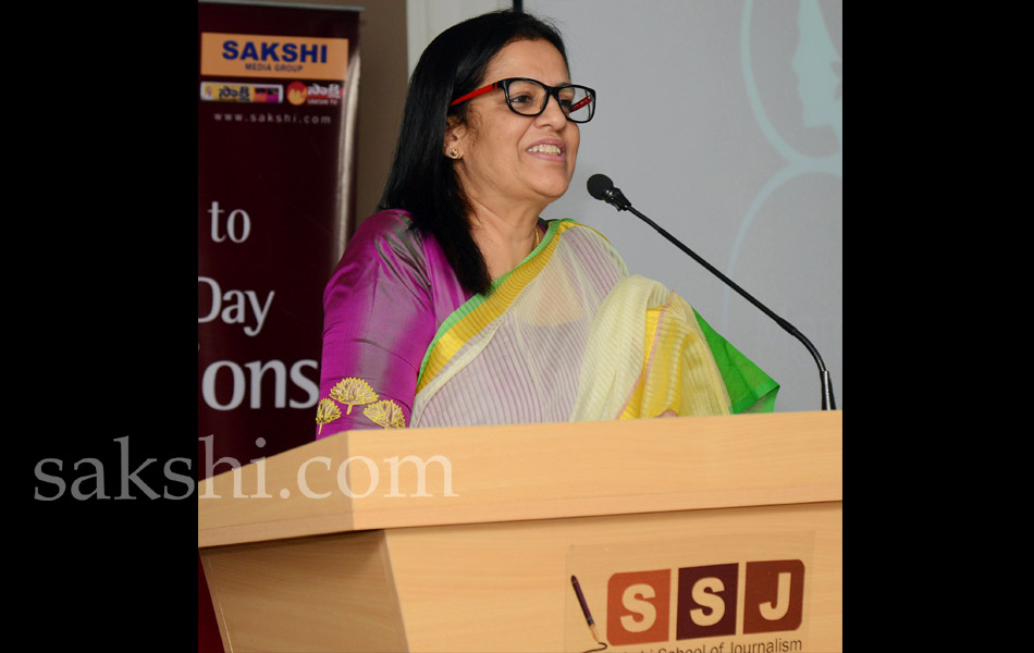 womens day celebration in sakshi journalism school - Sakshi6