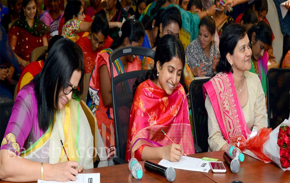 womens day celebration in sakshi journalism school - Sakshi17