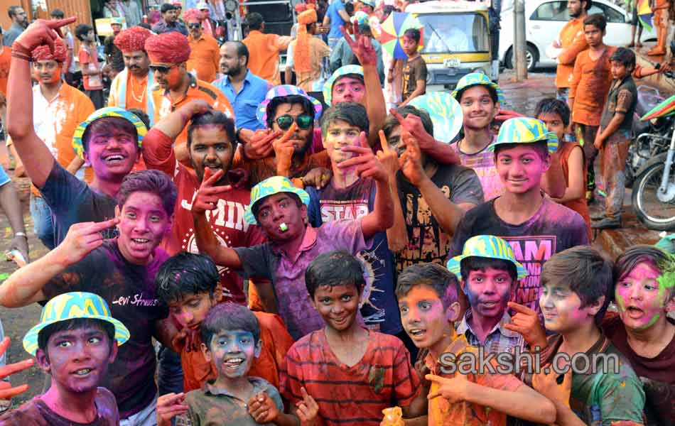 Holi celebrations in hyderabad10