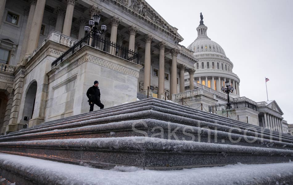 snowstorm in usa - Sakshi11