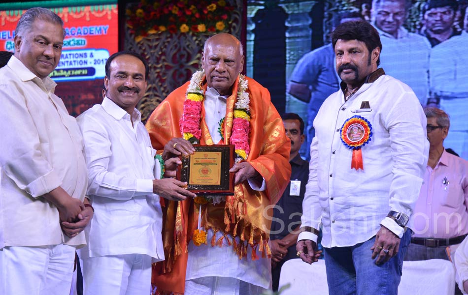 ugadi 2017 awards in balakrishna - Sakshi6