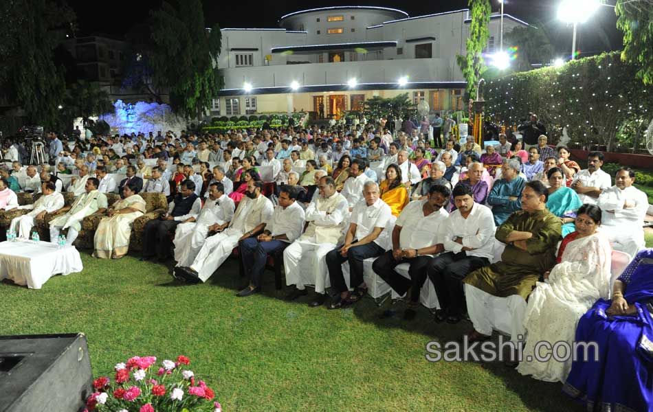 ugadi celebrations at raj bhavan ys jagan mohan reddy attend - Sakshi1