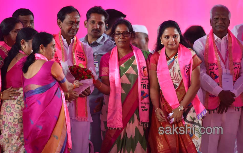 CM KCR send message to party men at TRS plenary - Sakshi8