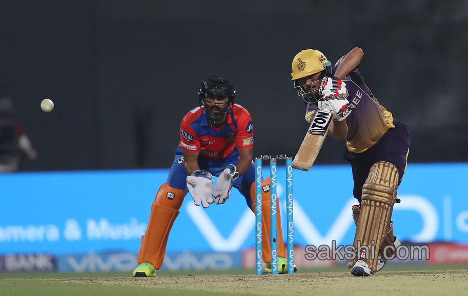 Gujarat Lions win by Kolkata Knight Riders - Sakshi17