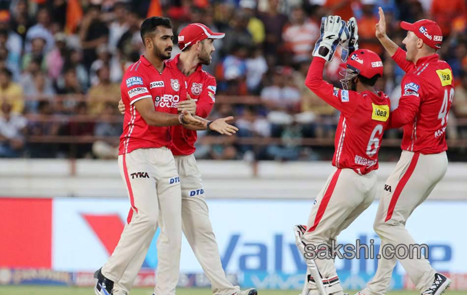 Gujarat Lions vs Kings XI Punjab - Sakshi13