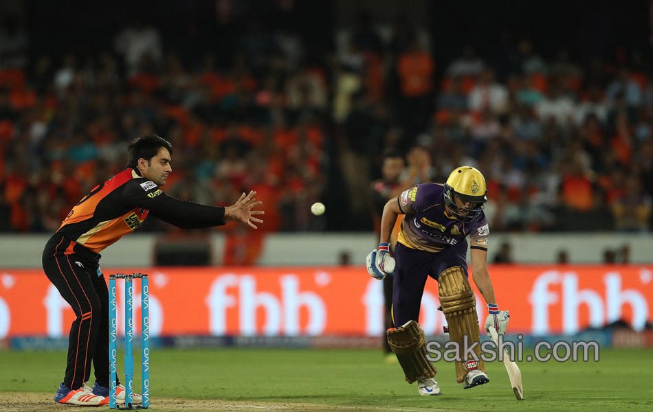 David Warner century sets up Sunrisers win over KKR15