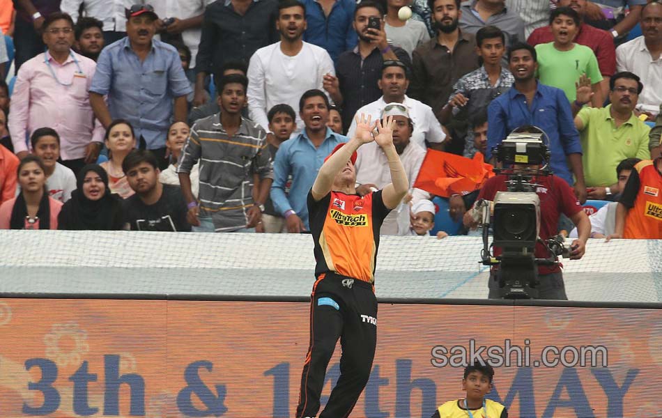 pune beats sunrisers by 12 runs16