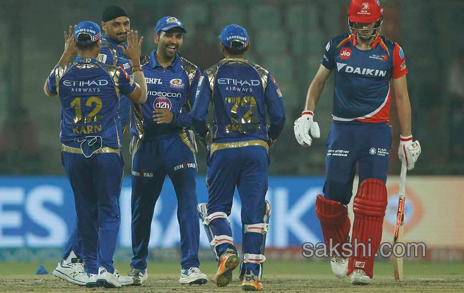 Mumbai Indians win by Delhi Daredevils11