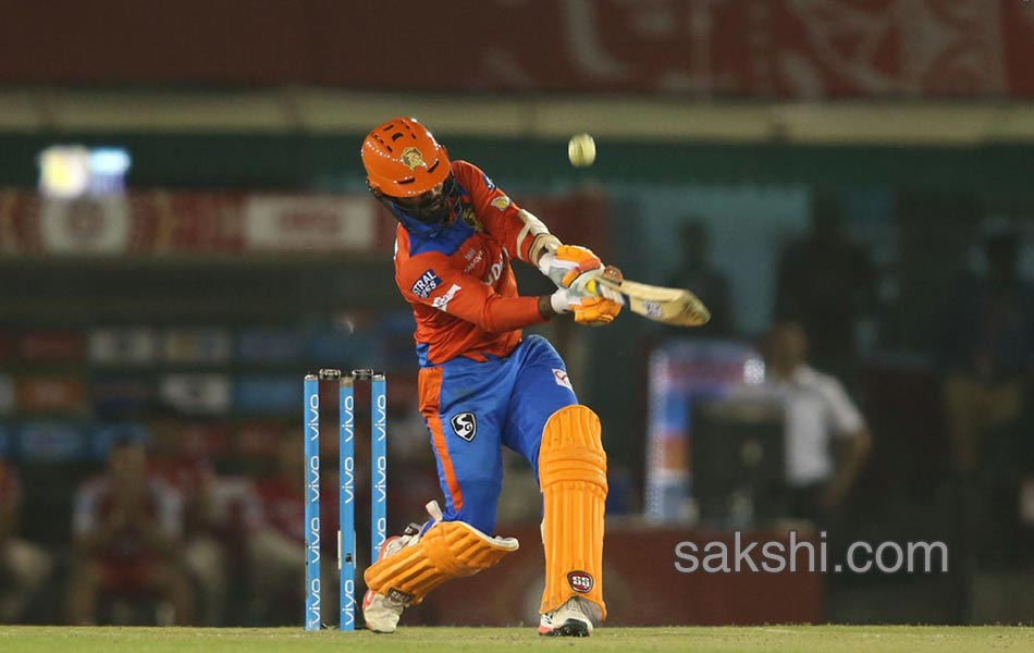 gujarat lions won by 6 wickets on kings xi punjab - Sakshi2