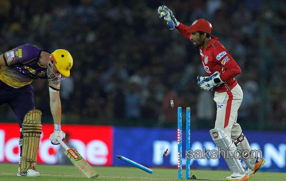 Kings XI Punjab beat Kolkata Knight Riders by 14 runs15