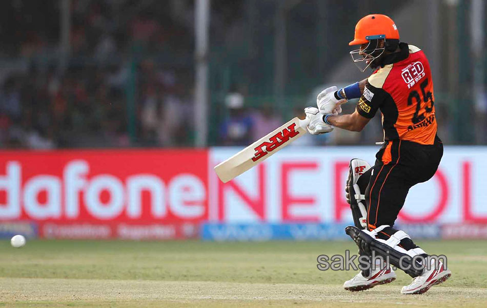 Sunrisers Hyderabad won by 8 wickets - Sakshi11