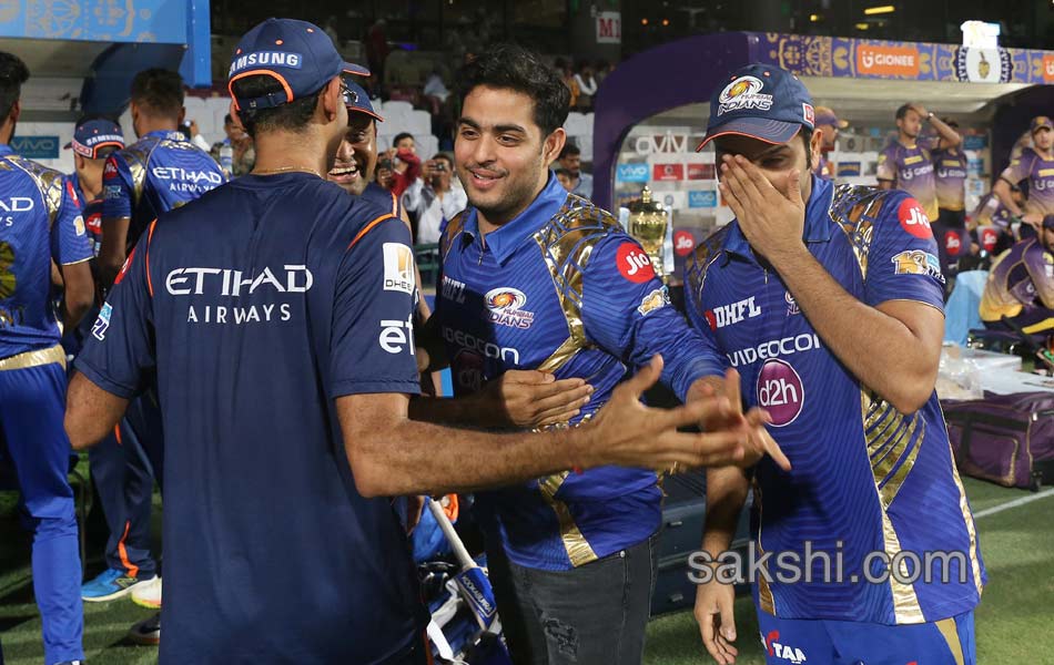 Mumbai Indians win by Kolkata Knight Riders2