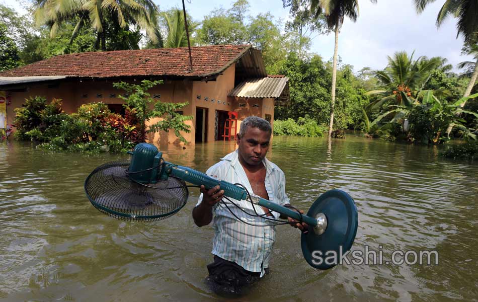 Sri Lanka Mudslides7