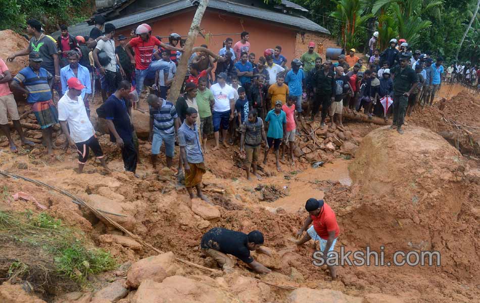 Sri Lanka Mudslides18