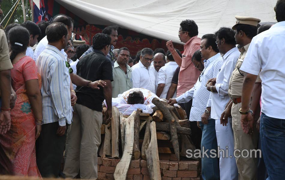 dasari narayanarao funeral with full state honours15