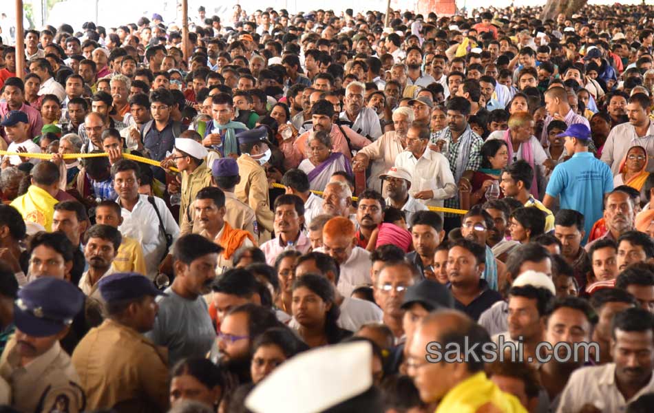 Thousands administered fish medicine in Hyderabad1