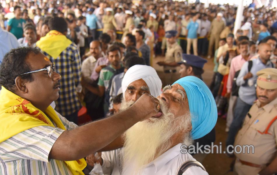 Thousands administered fish medicine in Hyderabad17