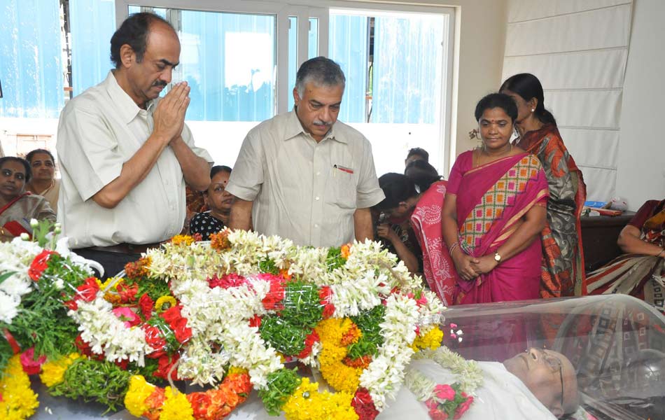 C Narayana Reddy passes away18