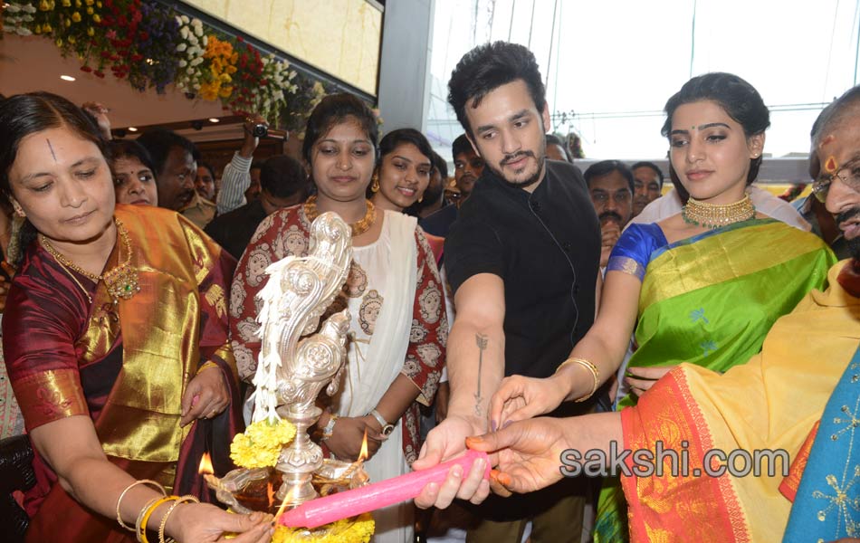 akhil samantha in karimnagar1