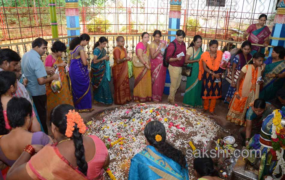 nagula chavithi9