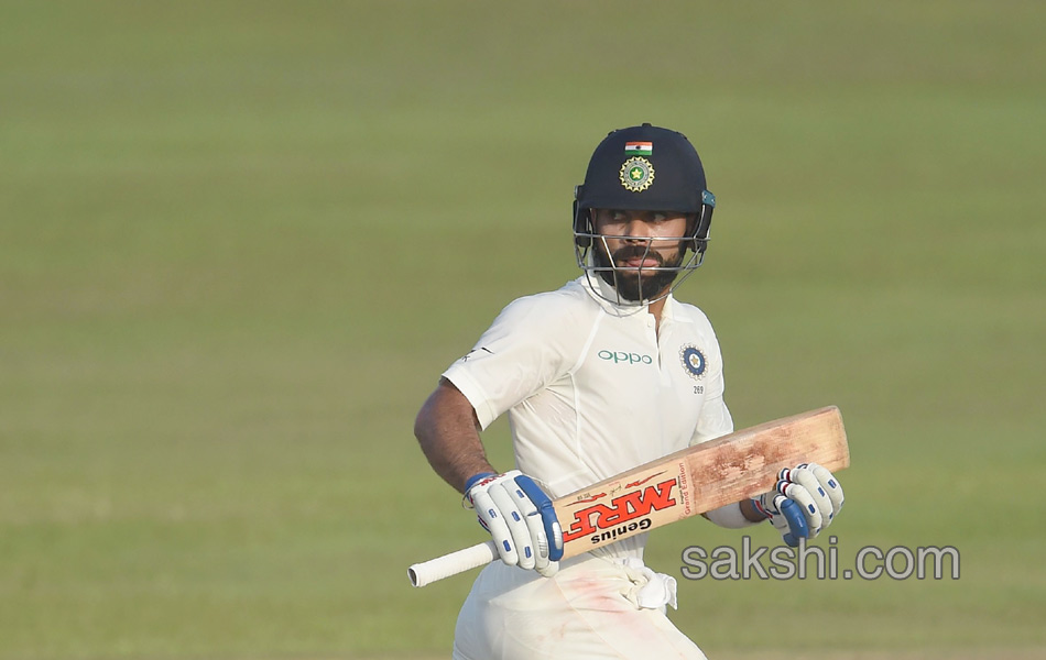 Virat Kohli and Abhinav Mukund Put India On Top On Day 35