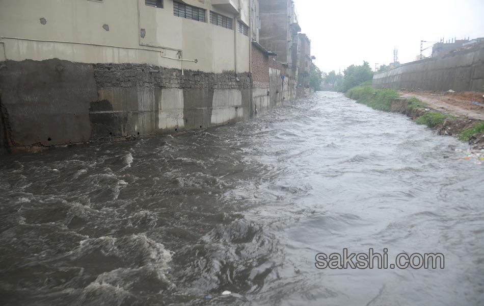 Heavy rains in Hyderabad8