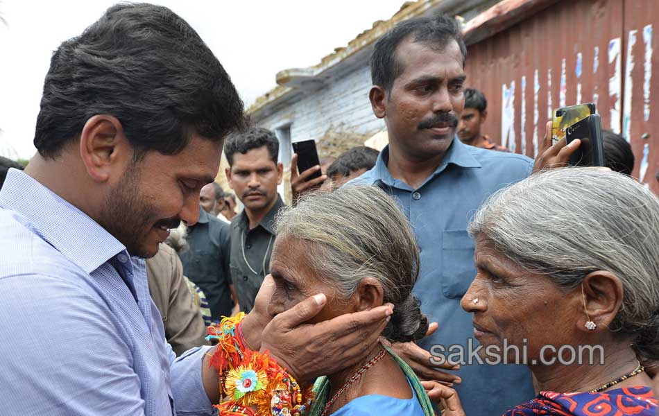 YS Jagan Tour in Nandyala - Sakshi6