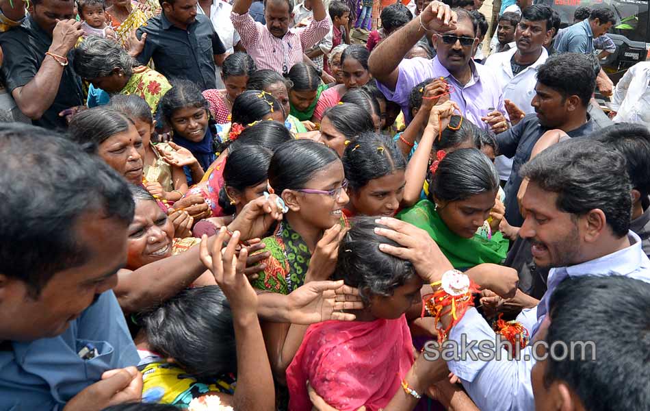 YS Jagan Tour in Nandyala - Sakshi11