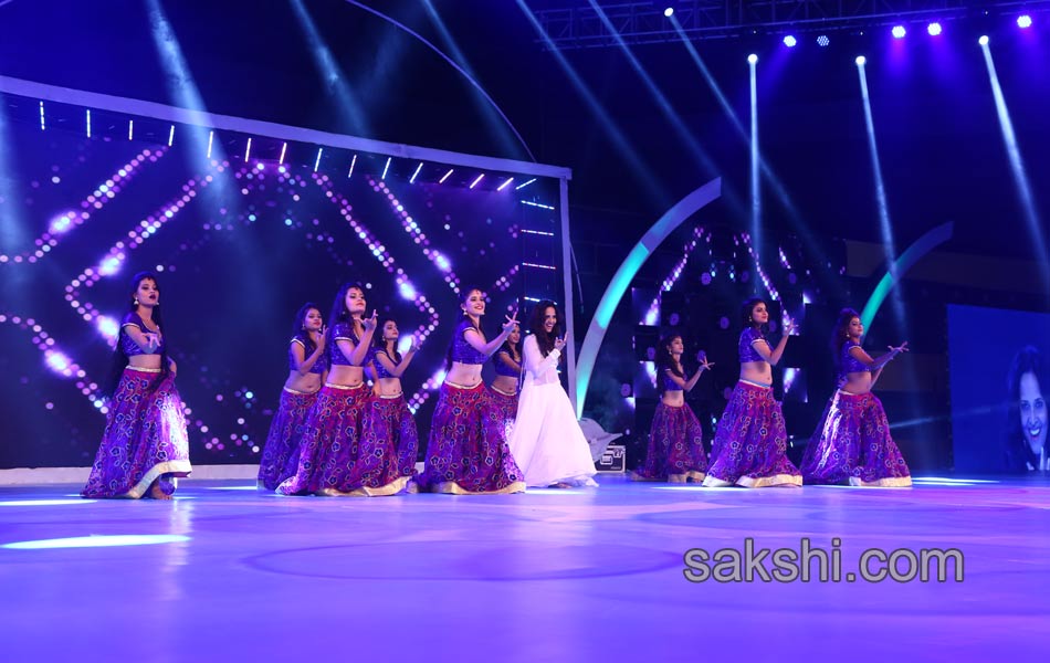 Santosham South India Film awards25