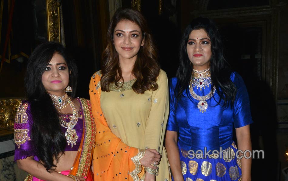 walk for kajal aggarwal in falaknuma palace2