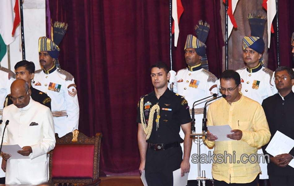 cabinet reshuffle new ministers take oath - Sakshi7