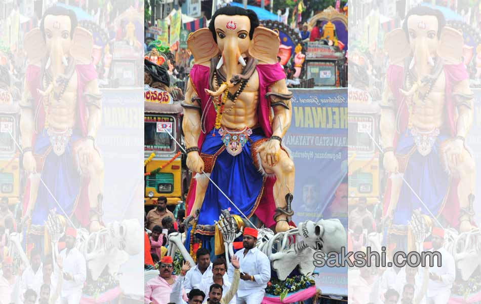 Ganesh immersion festivities in hyderabad25